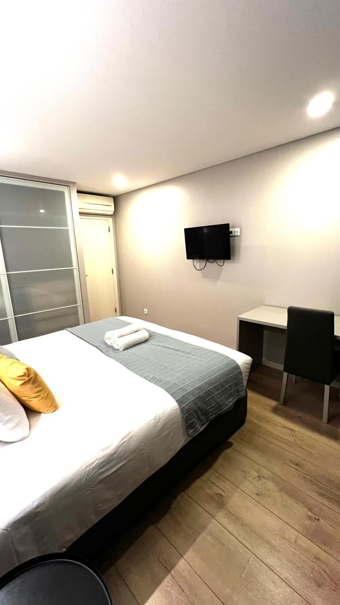 Apartamento Sociedade Farmaceutica Lisboa Ngoại thất bức ảnh